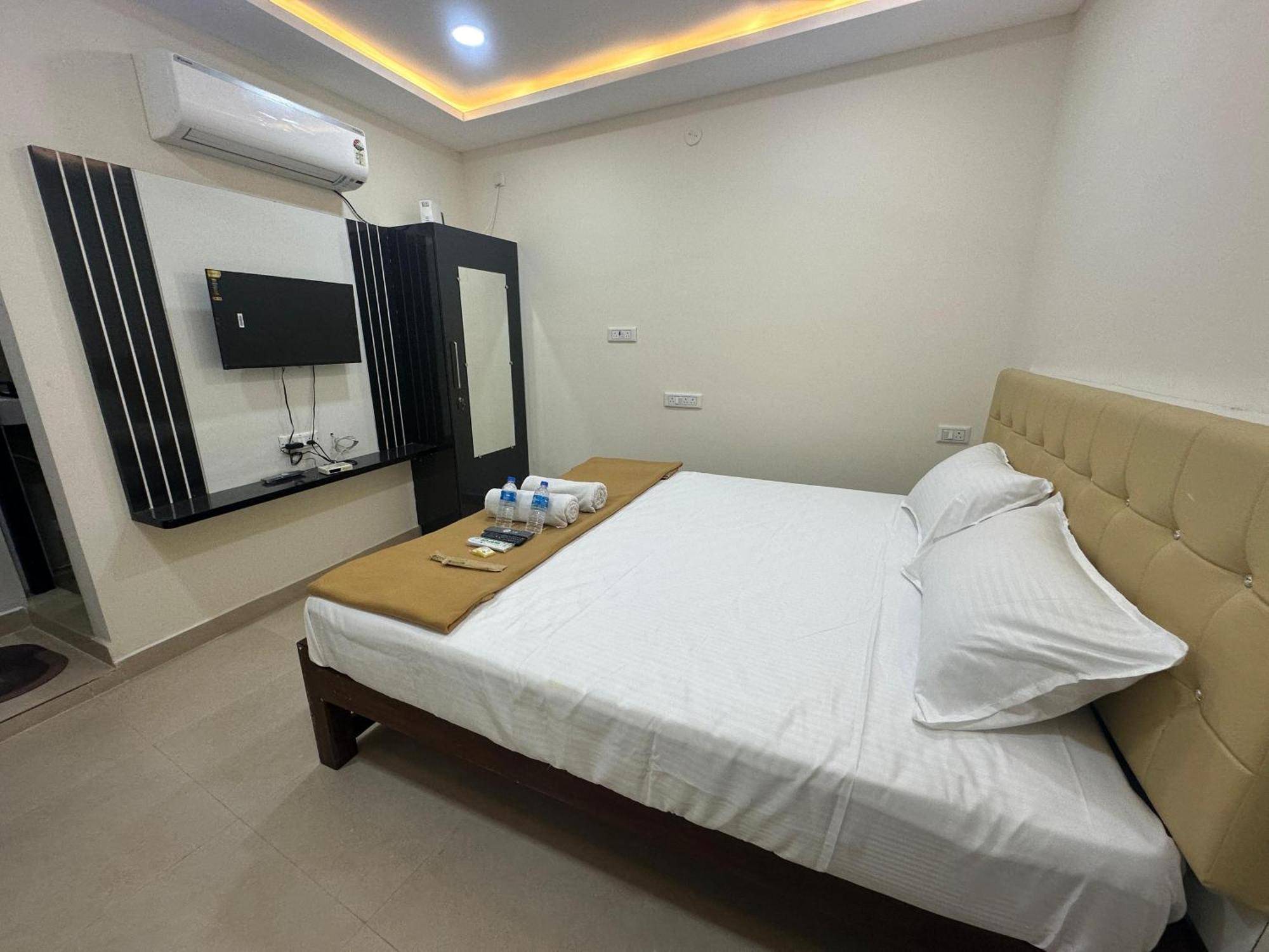 Mahadeepam Residency Villa Tiruvannámalaj Szoba fotó