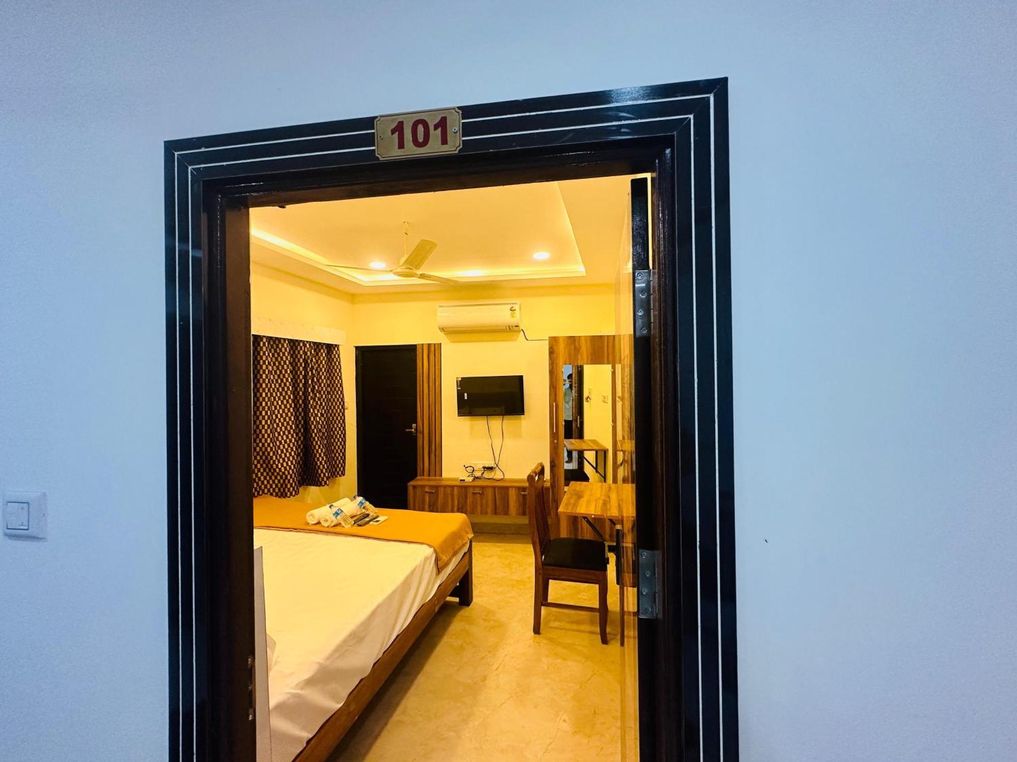 Mahadeepam Residency Villa Tiruvannámalaj Kültér fotó