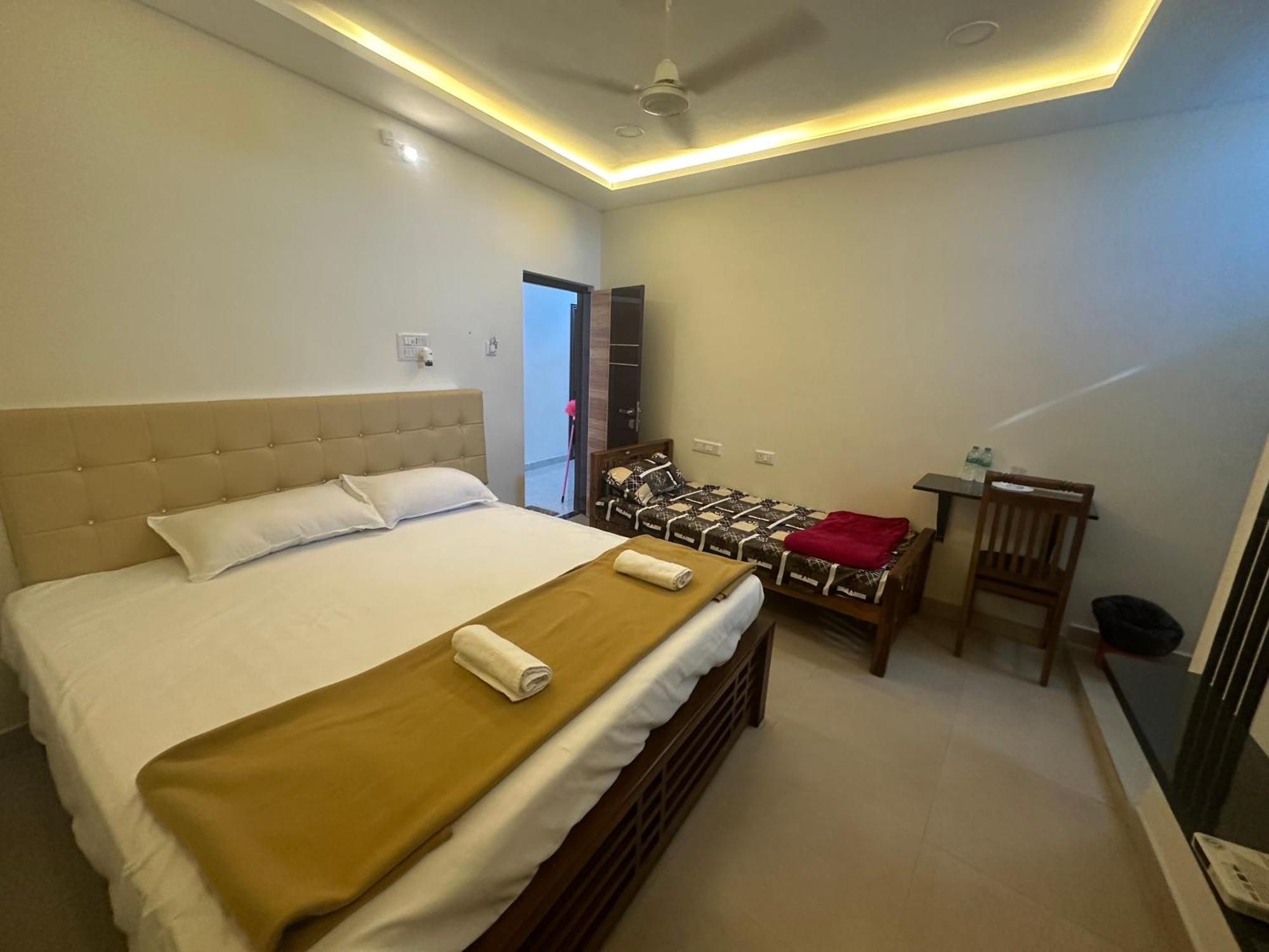 Mahadeepam Residency Villa Tiruvannámalaj Kültér fotó